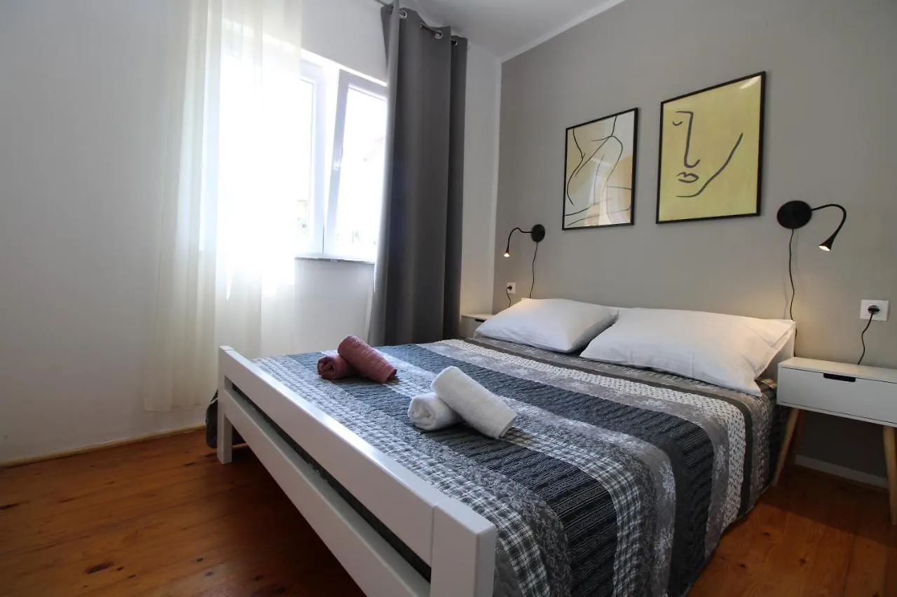 Apartment Padulj 1365 Pula Croatia
