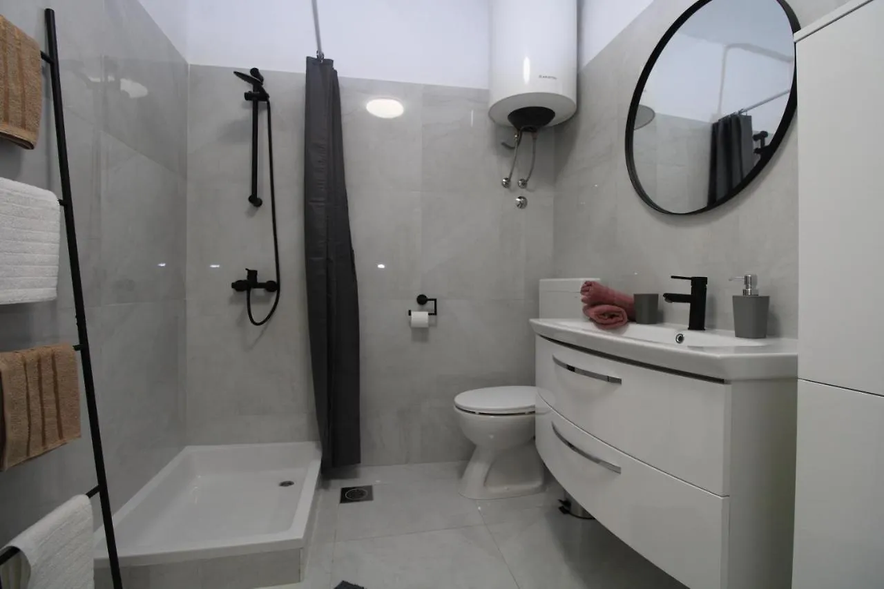 Apartment Padulj 1365 Pula Croatia